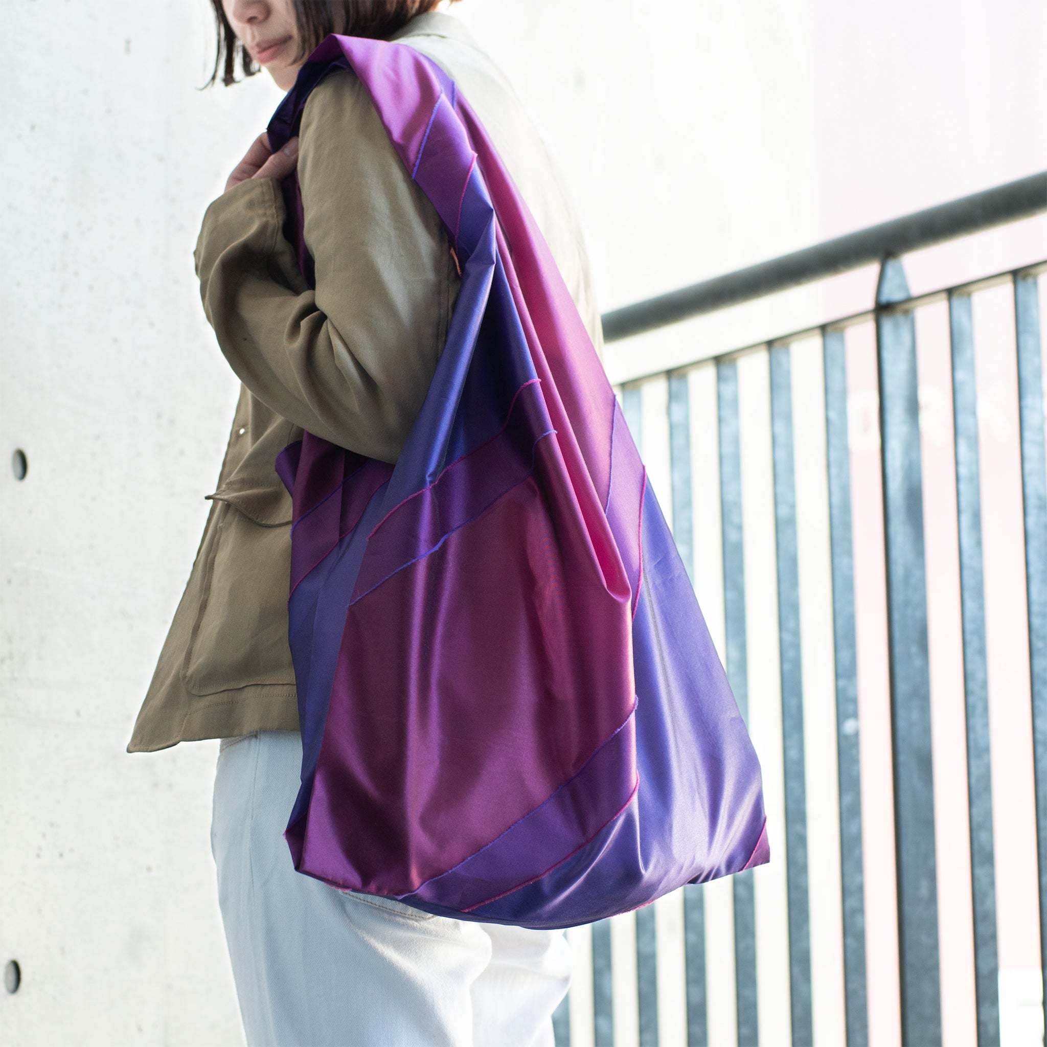repel. Cover bag Purple