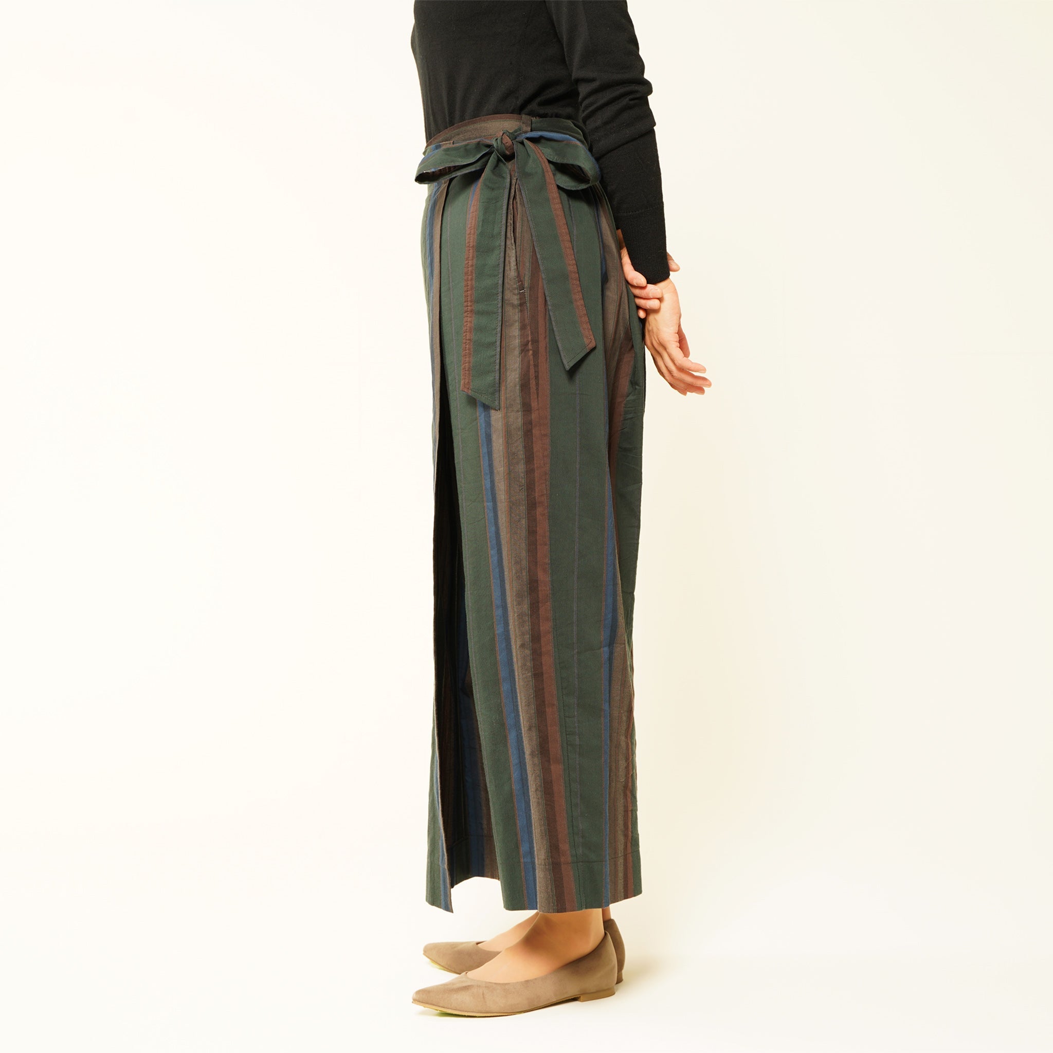 clotho ラップパンツ 　グリーン　側面