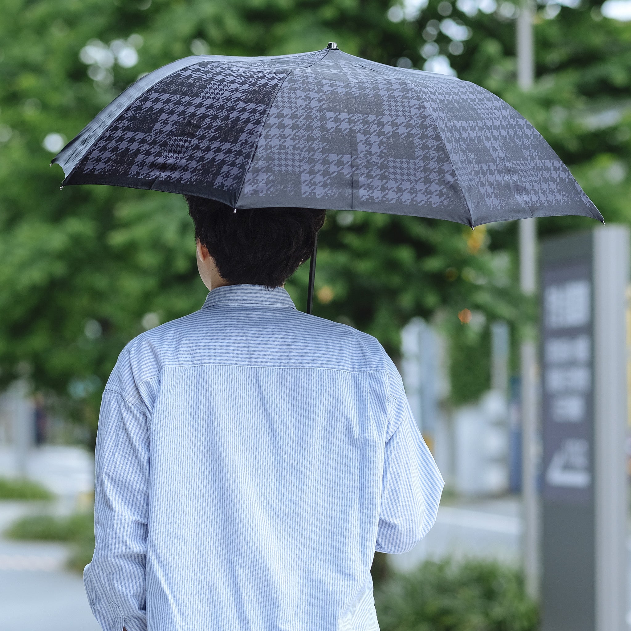 晴雨兼用　メンズ　monotone　千鳥チェック　折りたたみ傘　サイズイメージ